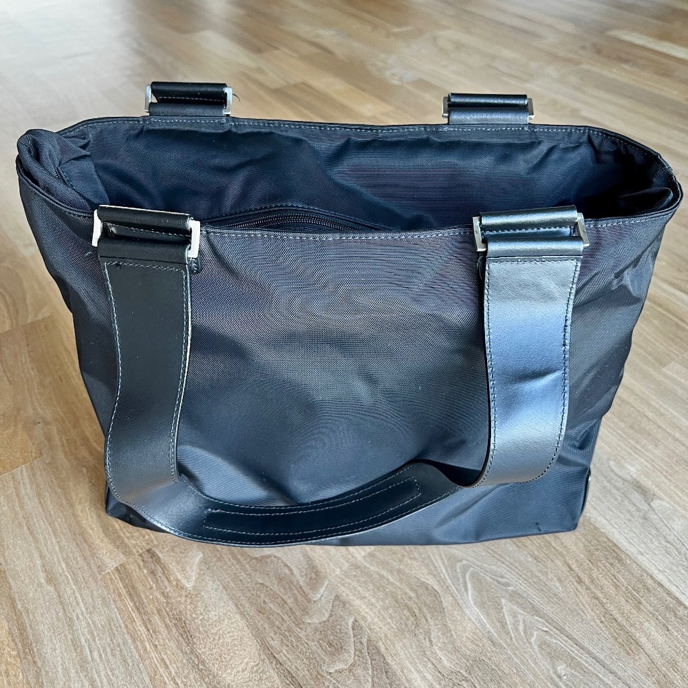 Tumi Tote